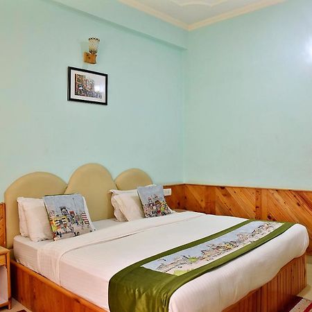 Flagship 4637 Hotel K Square Manāli Esterno foto